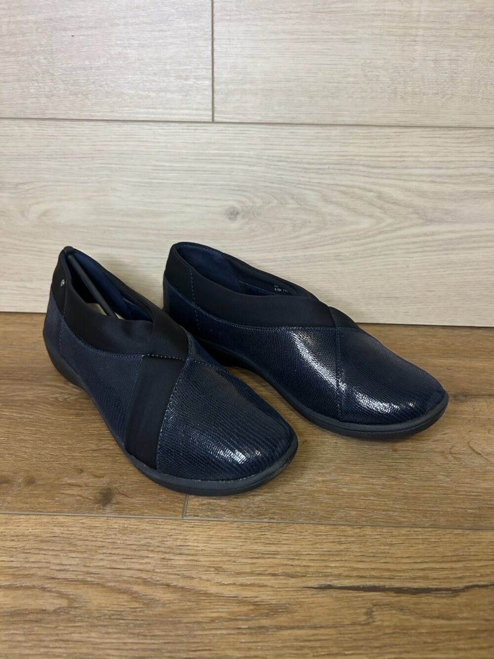 Gianni Bernini Parisaa Midnight Flat Shoes Loafers Navy Blue 6.5M